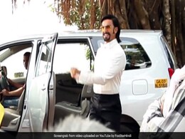 कार से उतरते ही थिरकने लगे रणवीर सिंह, व्हाइट गाउन पहन दीपिका पादुकोण संग रचाई शादी; Viral हो रहा Video कार से उतरते ही थिरकने लगे रणवीर सिंह, व्हाइट गाउन पहन दीपिका पादुकोण संग रचाई शादी; Viral हो रहा Video