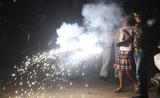 Lucknow Most Polluted On Diwali, Recorded 300% Rise In Air Pollution