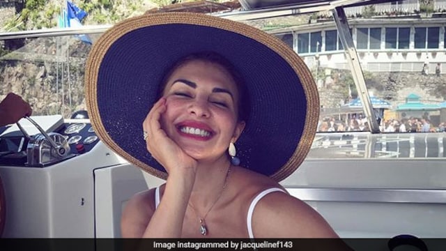 The secret behind Jacqueline Fernandez's glowing skin is drinking lots of water