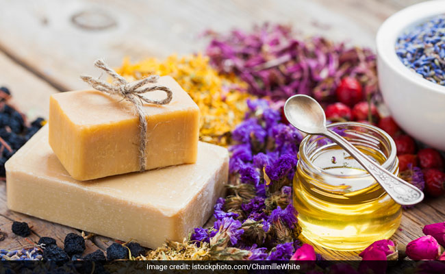 7 Aromatic Handmade Soaps That Will Make You Feel Rejuvenated