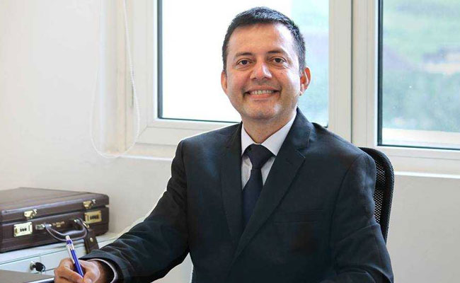 Professor Himanshu Rai Joins As IIM Indore's Director