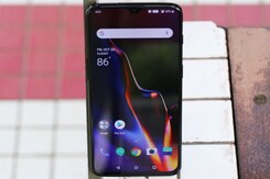 OnePlus 6T Review: Worthy Successor To OnePlus 6? OnePlus 6T Review: Worthy Successor To OnePlus 6?