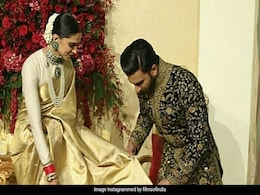 दीपिका पादुकोण के 'पल्लू' को संवारकर रणवीर सिंह ने दी 'फ्लाइंग Kiss', बोले- शादी हो चुकी है अब कौन..; Video दीपिका पादुकोण के 'पल्लू' को संवारकर रणवीर सिंह ने दी 'फ्लाइंग Kiss', बोले- शादी हो चुकी है अब कौन..; Video