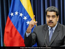 वेनेजुएला के राष्ट्रपति मादुरो की हत्या की साजिश रचने के आरोप में छह विदेशी गिरफ्तार वेनेजुएला के राष्ट्रपति मादुरो की हत्या की साजिश रचने के आरोप में छह विदेशी गिरफ्तार