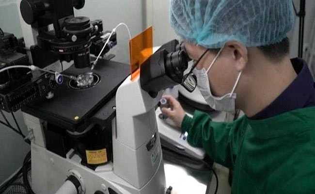 पैदा हुई पहली डिजाइनर बेबी! आपकी तमन्नाओं के मुताबिक खूबियों वाला बच्चा जन्म ले सकेगा