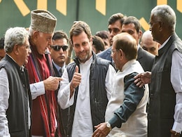 किसानों की रैली में विपक्षी एकता का हुआ प्रदर्शन, नेताओं ने मोदी सरकार पर जमकर निकाली भड़ास किसानों की रैली में विपक्षी एकता का हुआ प्रदर्शन, नेताओं ने मोदी सरकार पर जमकर निकाली भड़ास