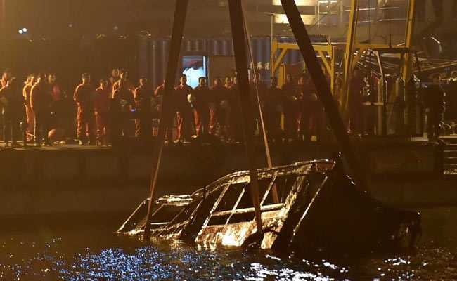 Bus Falls Into River In China After Passenger Attacks Driver, 13 Killed