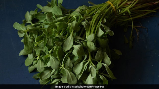 8 Health Benefits Of Bathua Saag