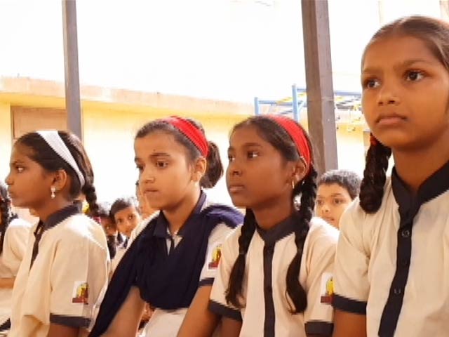 'Swachh Bharat, Swachh Vidyalaya' Project To Benefit 12,000 School Children