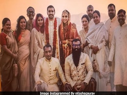 रणवीर-दीपिका की आई और भी तस्वीरें, परिवार संग कुछ यूं दिखी 'बाजीराव मस्तानी' जोड़ी रणवीर-दीपिका की आई और भी तस्वीरें, परिवार संग कुछ यूं दिखी 'बाजीराव मस्तानी' जोड़ी