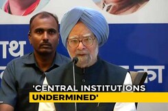 Modi Government Making Calibrated Bid To Weaken Democracy: Manmohan Singh Modi Government Making Calibrated Bid To Weaken Democracy: Manmohan Singh