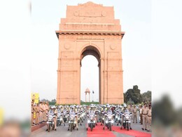 दिल्ली पुलिस को मिली नई पेट्रोलिंग बाइक, अब ‘रफ्तार’ के साथ अपराधियों पर कसेगा शिकंजा दिल्ली पुलिस को मिली नई पेट्रोलिंग बाइक, अब ‘रफ्तार’ के साथ अपराधियों पर कसेगा शिकंजा