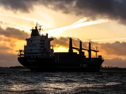 ईरान : कूटनीतिक सफलता... इजरायल से जुड़े जहाज पर सवार 5 भारतीय नाविक रिहा, तेहरान से हुए रवाना