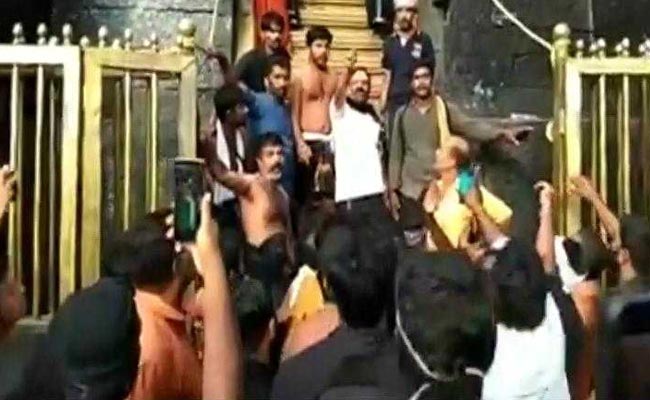 RSS Man, Leading Protests At Sabarimala, Allegedly Breaks Tradition
