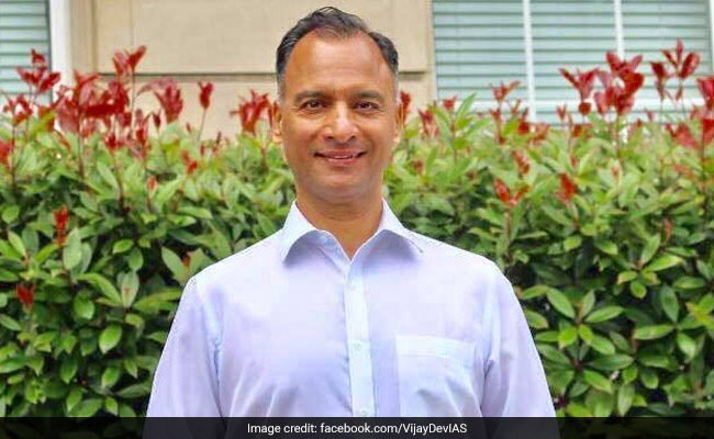 Vijay Kumar Dev To Succeed Anshu Prakash As Delhi Chief Secretary