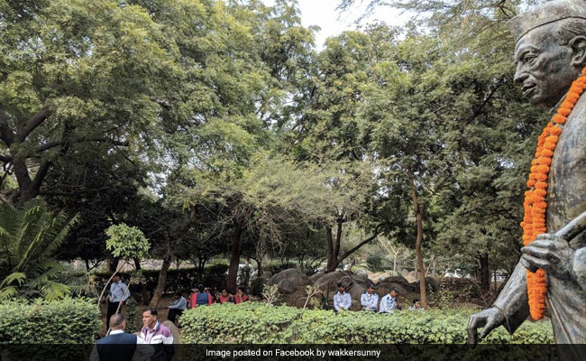 NSUI Member Says JNU Admin "Stopped" Facebook Live On Nehru Anniversary