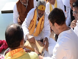 पुष्कर के पुजारी का दावा: कश्मीरी ब्राह्मण हैं राहुल गांधी, गोत्र है दत्तात्रेय पुष्कर के पुजारी का दावा: कश्मीरी ब्राह्मण हैं राहुल गांधी, गोत्र है दत्तात्रेय