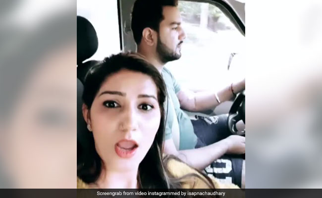 सपना चौधरी ने खुद को बताया रणदीप हुड्डा, 'राम की सौगंध' लेकर कही ये बात... देखें Video