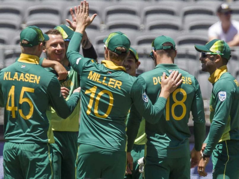 Bowlers Shine As South Africa Beat Australia By Six Wickets In 1st ODI Bowlers Shine As South Africa Beat Australia By Six Wickets In 1st ODI