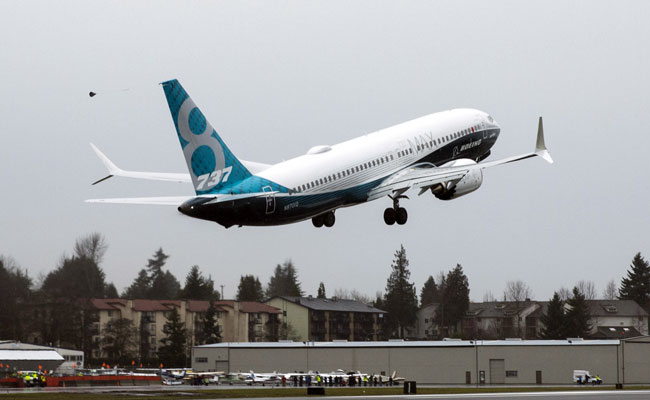 American Airlines 'Unaware' Of Boeing 737 MAX's Anti-Stall Function Until Last Week