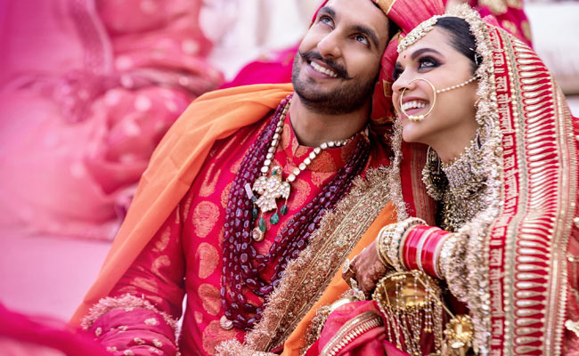 After Deepika Padukone's Wedding To Ranveer Singh, Raveena Tandon Shares A 'Secret'