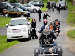 US Family Of 8 Killed "Execution Style", Bodies Scattered In 4 Houses US Family Of 8 Killed "Execution Style", Bodies Scattered In 4 Houses