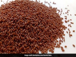 Diwali 2020: Post-Diwali Detox Tip By Rujuta Diwekar; Banish Lethargy, Detox Naturally With These Desi Seeds Diwali 2020: Post-Diwali Detox Tip By Rujuta Diwekar; Banish Lethargy, Detox Naturally With These Desi Seeds