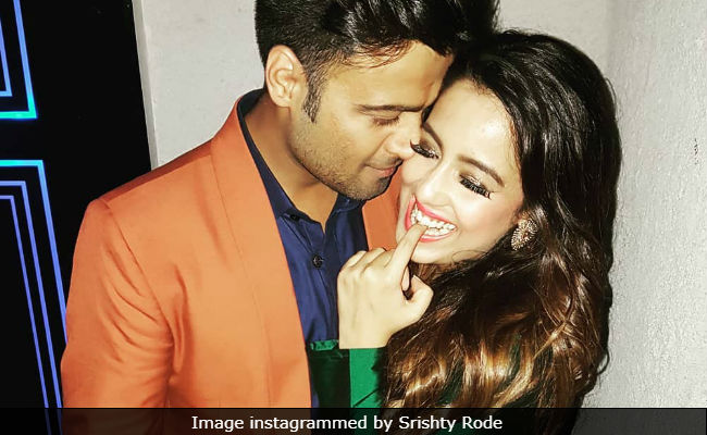 <i>Bigg Boss 12</i>: Evicted, Srishty Rode Dismisses Rohit Suchanti Rumours, Says 'Manish Naggdev Is My Boyfriend'