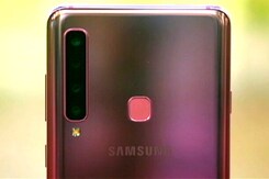 Samsung's 4-Eyed Wonder Samsung's 4-Eyed Wonder