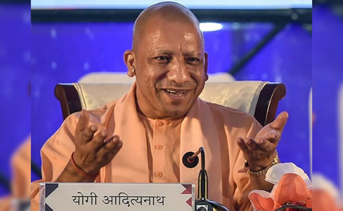 यूपी के शिक्षामित्र हो जाएं तैयार, 11 बजे सीएम योगी करेंगे इस खास चीज का ऐलान