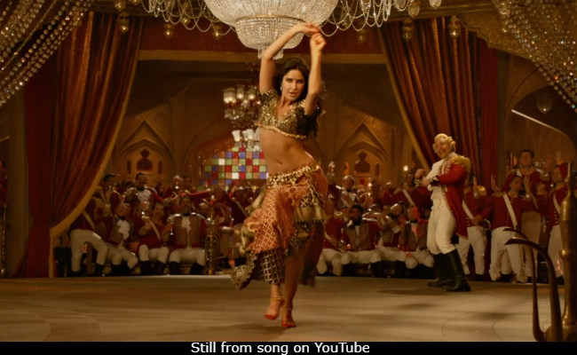 If You Wanted To Watch <I>Thugs Of Hindostan</i> For Katrina Kaif's <I>Suraiyya</i>, It's Here
