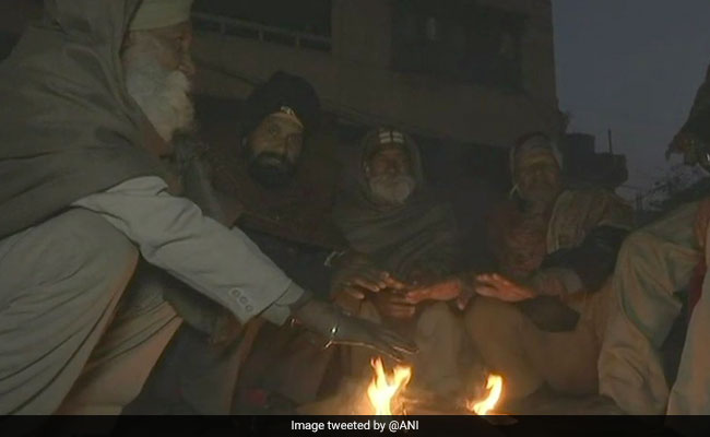 Season's Coldest Night In Amritsar, As Cold Wave Continues In Punjab