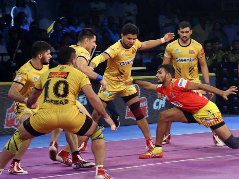 Pro Kabaddi League: Gujarat Fortunegiants Beat Telugu Titans 29-27 In A Nail-Biting Thriller