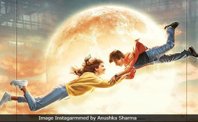 Karan Johar Reviews Shah Rukh Khan, Anushka Sharma And Katrina Kaif's <I>Zero</I>. 'Must Watch,' He Tweets