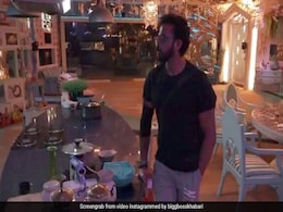 Bigg Boss 12: 'बिग बॉस' में श्रीसंत का एक और चेहरा आया सामने, Video हो रहा है वायरल Bigg Boss 12: 'बिग बॉस' में श्रीसंत का एक और चेहरा आया सामने, Video हो रहा है वायरल