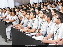 Delhi Civic Body To Offer Free JEE, NEET Coaching To Meritorious Students Delhi Civic Body To Offer Free JEE, NEET Coaching To Meritorious Students