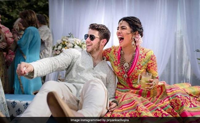 'Om Priyankay Namah': Priyanka Chopra Shares Glimpse Of Nick Jonas' <I>Mehendi</I>. See More Pics From Jodhpur Wedding