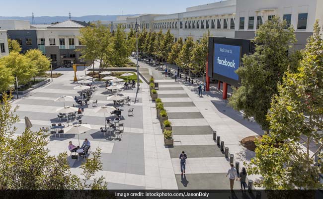 बम की धमकी से मच गई अफरातफरी, कुछ मिनटों में खाली कराया गया फेसबुक ऑफिस