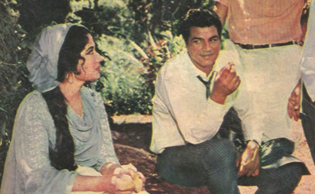 Dharmendra's Life - The Meena Kumari Phase