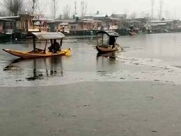 Srinagar Records Coldest Night In 11 Years, Dal Lake Freezes Partially Srinagar Records Coldest Night In 11 Years, Dal Lake Freezes Partially