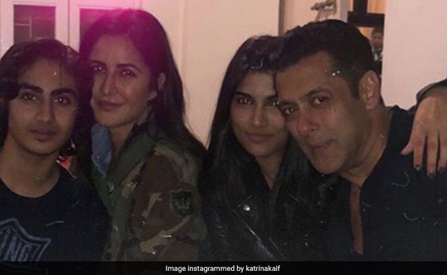 On Salman Khan's 53rd Birthday, Katrina Kaif, Madhuri Dixit, Sonam Kapoor, Preity Zinta Post Wishes