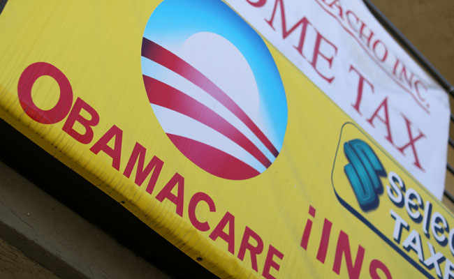 US Judge Rules Obama's Signature Health Care Policy Unconstitutional