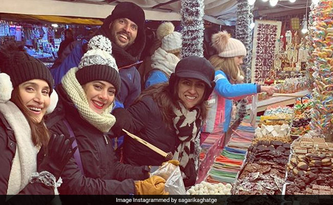 Sagarika Ghatge's Vacation Pics With Zaheer Khan, Yuvraj Singh, Hazel Keech And Others Will Give You Major Travel Goals