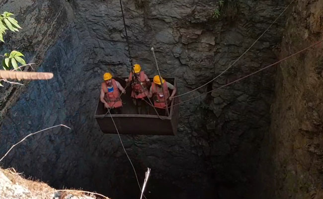 16 Days On, Only 3 Helmets Found. No Sign Of Meghalaya Miners: 10 Points