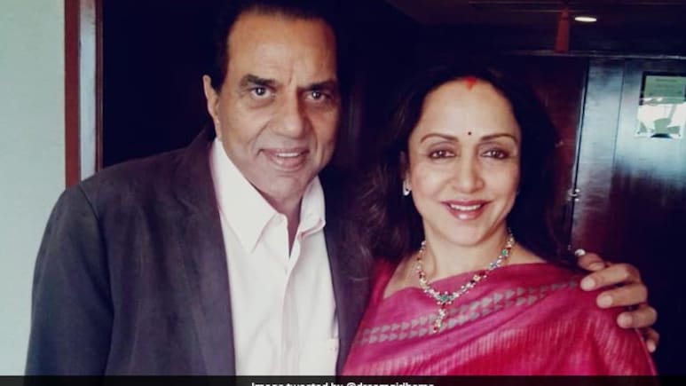 धर्मेंद्र-हेमा मालिनी की रियल लव स्टोरी से जानें गर्लफ्रेंड को कैसे रखें हमेशा करीब, साथ छोड़ने का सपने में भी नहीं सोचेगी