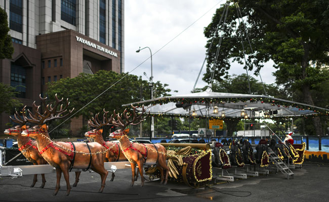 Christmas Sleigh Restaurant Rides Into Tropical Malaysia