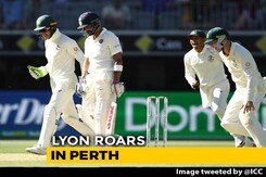 Australia Gain Control As India Stare At Defeat Australia Gain Control As India Stare At Defeat