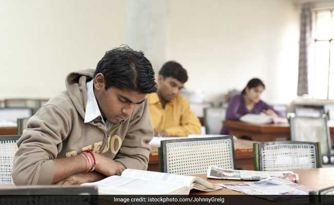 Kota Coaching New Guidelines: कोटा में कोचिंग संस्थानों के लिए नई गाइडलाइन जारी, अब 5 घंटे से ज्यादा की नहीं होगी क्लास Kota Coaching New Guidelines: कोटा में कोचिंग संस्थानों के लिए नई गाइडलाइन जारी, अब 5 घंटे से ज्यादा की नहीं होगी क्लास