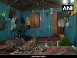 Cold Wave Sets In, Delhi's Homeless Take Refuge In Night Shelters Cold Wave Sets In, Delhi's Homeless Take Refuge In Night Shelters
