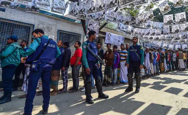 Main Bangladesh Opposition Party Boycotts Election, Poll Body Chief Reacts